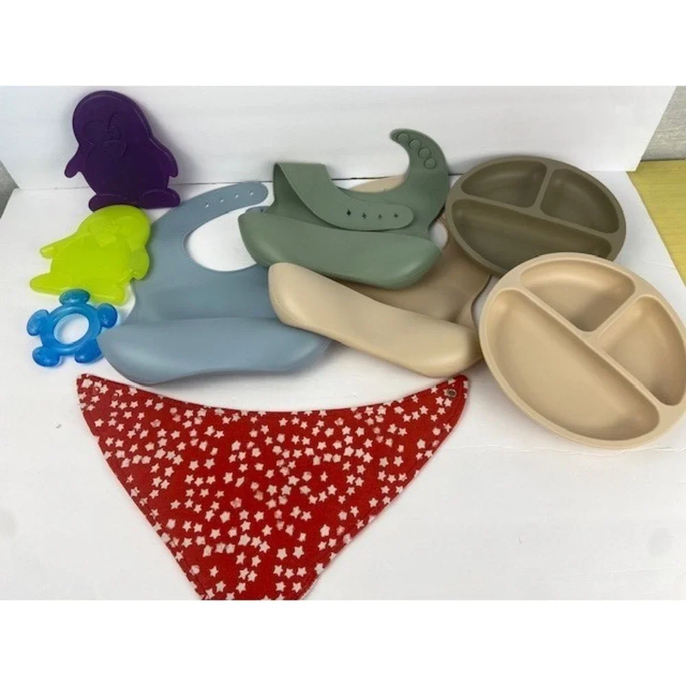 Baby Silicone Feeding Set Bibs Suction Divided Plates Teether Ice Packs Bundle